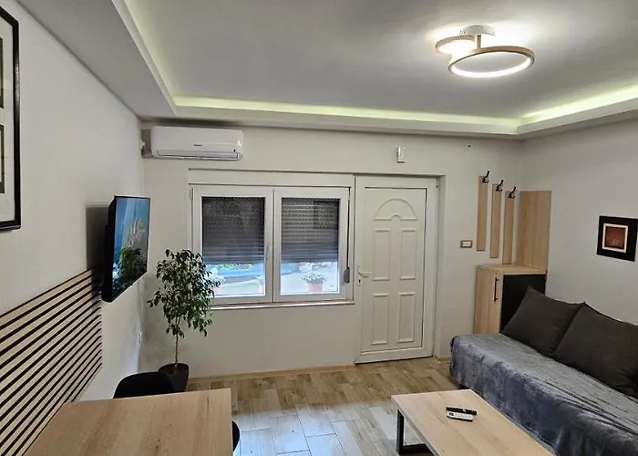 Sen's * レスコヴァツ