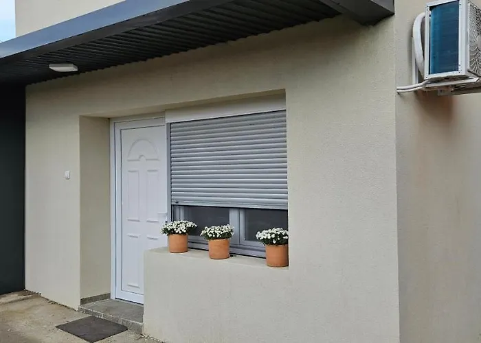 Sen's アパート レスコヴァツ